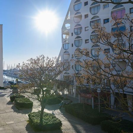 Studio En Centre Ville Avec Garage Et Wifi La Grande Motte Exteriér fotografie